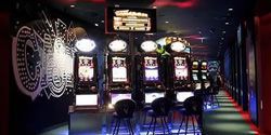 Macao's first VIP-slot machine hall falls through